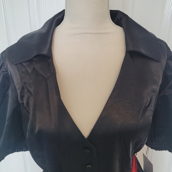 Unique Vintage Black and Red Lock & Key sashed blouse size 1X NWT - Picture 1 of 8